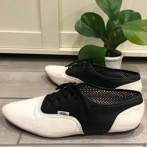 Vans Sophie Oxfords 10 9.5 9 Saddle Shoe